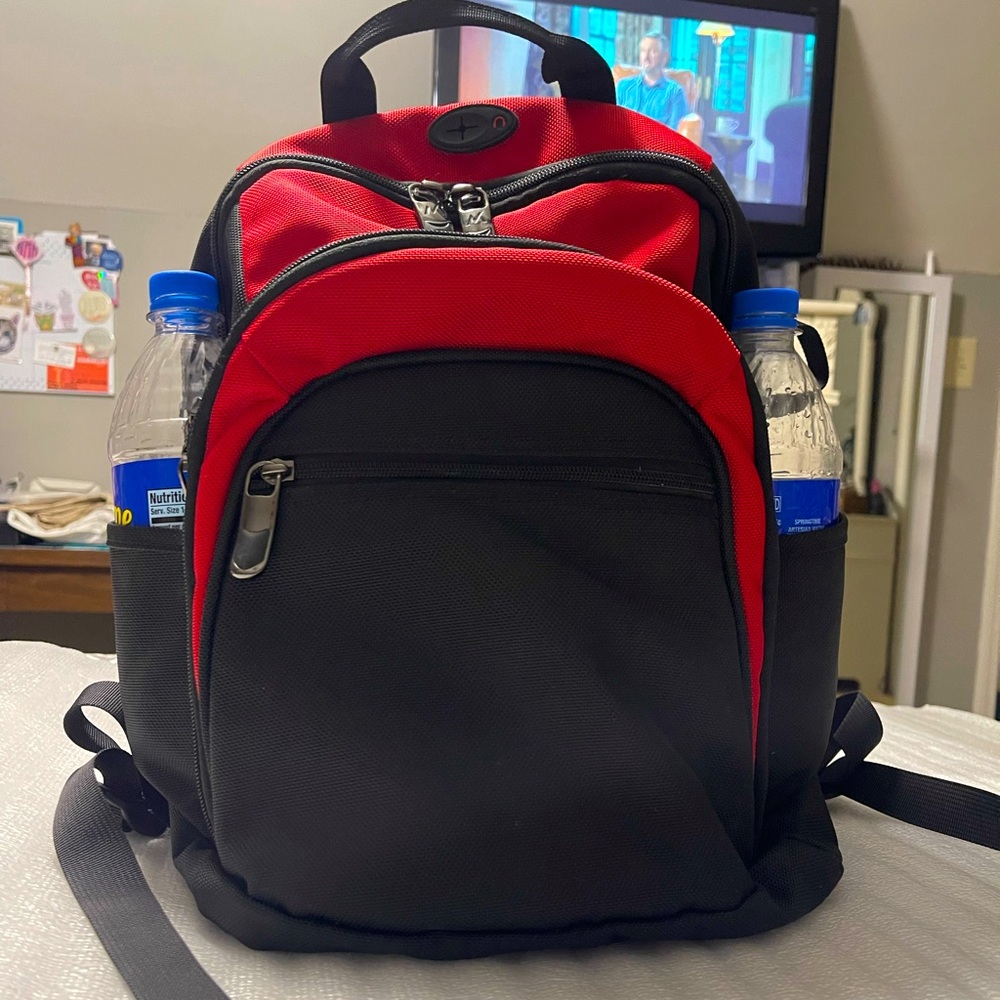 Preowned Red and Black Book Bag – Excellent Condition